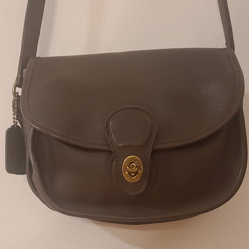 Vintage Coach Cross Body 9954